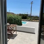 Sea Wind And 公寓式酒店