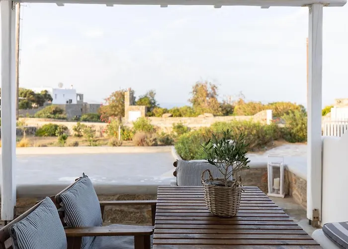 Hotel apartamentowy Sea Wind And Tourlos