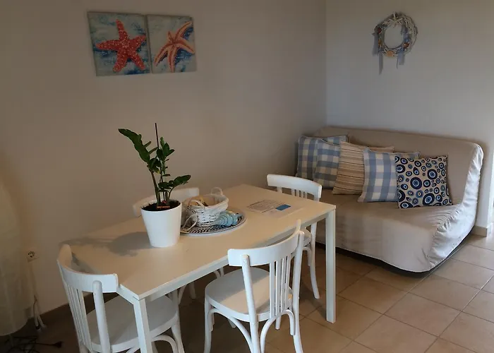 Hotel apartamentowy Sea Wind And Tourlos