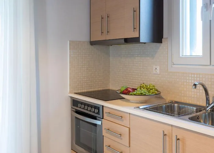 Sea Wind And Ξενοδοχείο με διαμερίσματα 4*