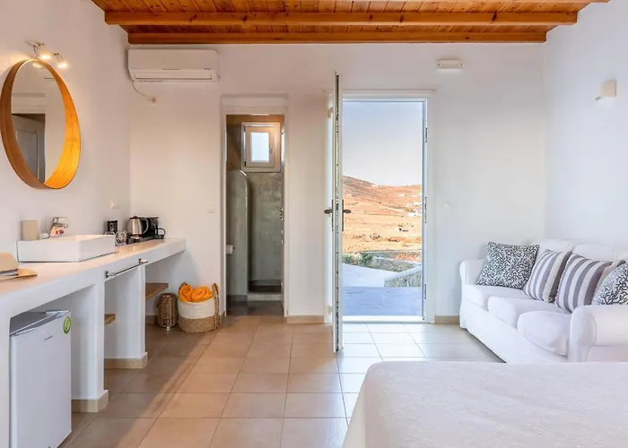 Sea Wind And Apartmanhotel